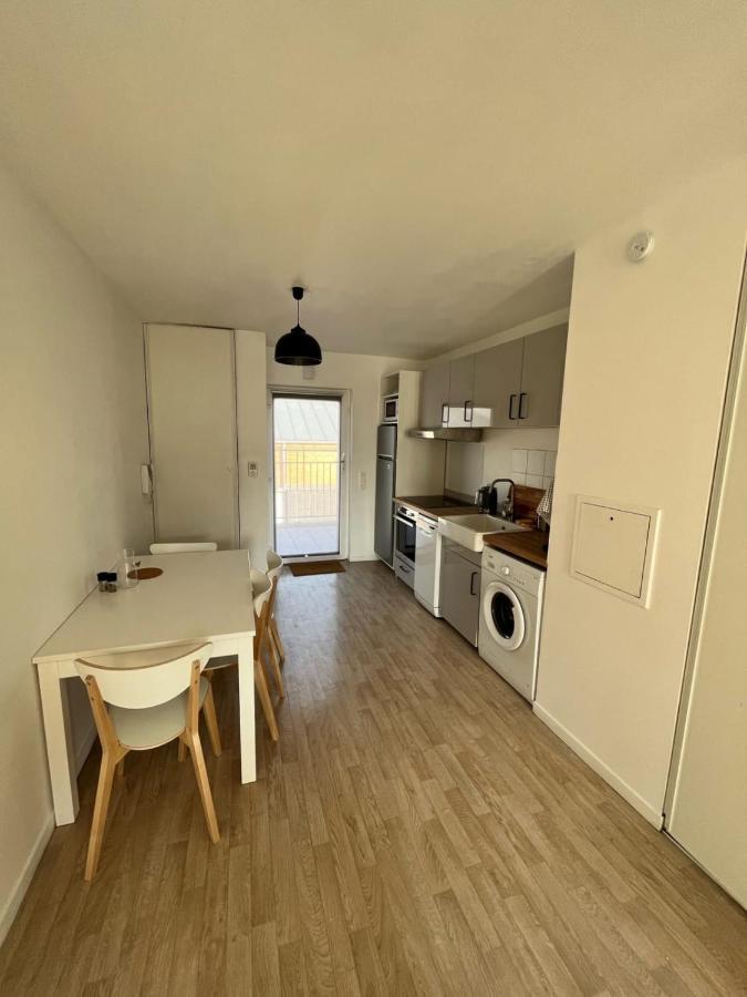 Modern And Bright Apartment Near Paris La Courneuve Buitenkant foto